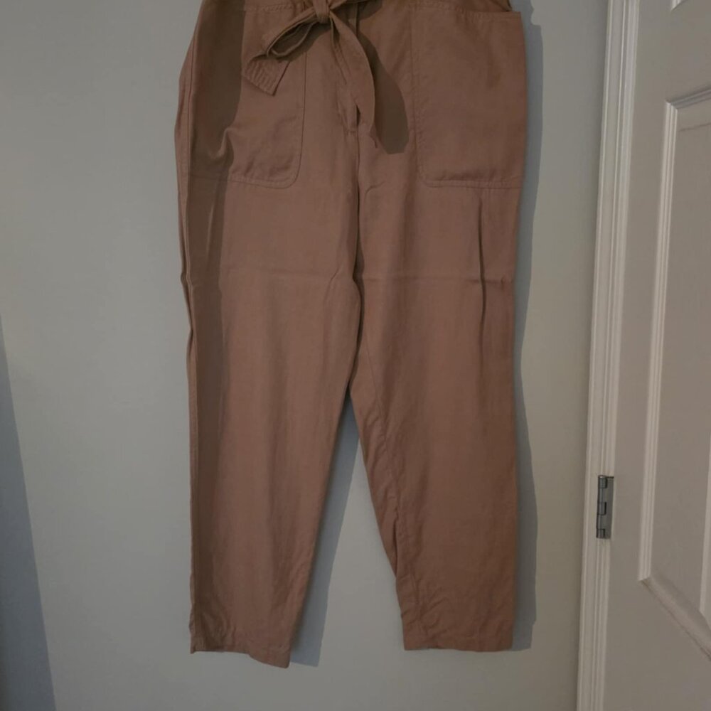 Women’s Paperbag Waist Pants